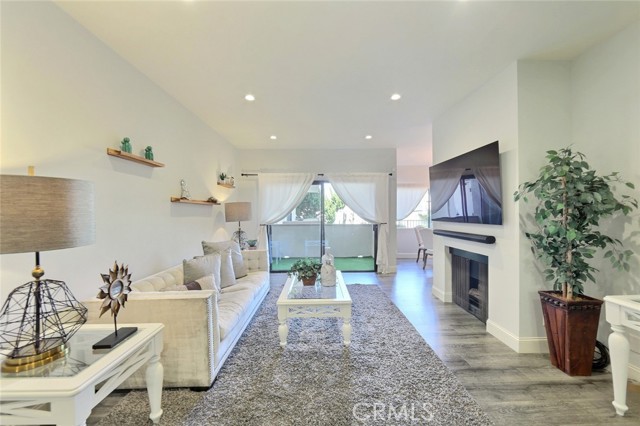 Image 3 for 1944 Glendon Ave #106, Los Angeles, CA 90025