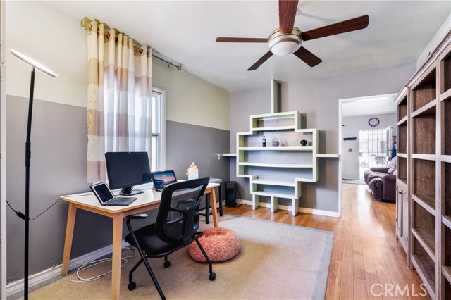 1900 Vanderbilt Lane, Redondo Beach CA: https://media.crmls.org/medias/6f8ead00-0748-4998-add9-453ec58907f0.jpg