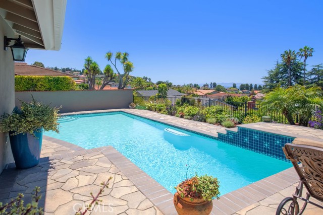 30167 Via Borica, Rancho Palos Verdes, California 90275, 4 Bedrooms Bedrooms, ,3 BathroomsBathrooms,Residential,Sold,Via Borica,PV23129774