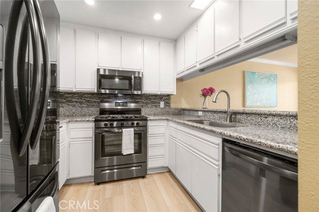 3605 E Anaheim Street, Long Beach CA: https://media.crmls.org/medias/6f8f29b7-8b39-4fd7-bd4a-c5a3485c22b3.jpg