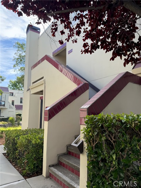 Detail Gallery Image 4 of 5 For 546 Shorebird Cir #26201,  Redwood City,  CA 94065 - 2 Beds | 2 Baths