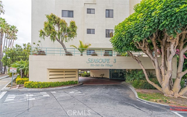 520 The Village, Redondo Beach, California 90277, 2 Bedrooms Bedrooms, ,2 BathroomsBathrooms,Residential,Sold,The Village,SB17117479