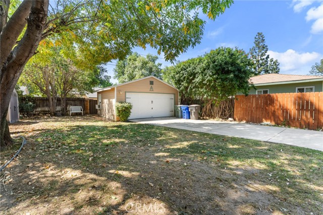 Detail Gallery Image 24 of 32 For 4390 Edgewood, Riverside,  CA 92506 - 2 Beds | 2 Baths