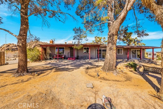 8427 Rock Haven Road, Joshua Tree CA: https://media.crmls.org/medias/6f90f478-b1db-41b1-aaea-c818f771f2af.jpg