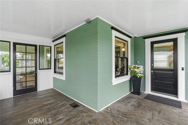 Detail Gallery Image 2 of 41 For 952 E Palmyra Ave, Orange,  CA 92866 - 3 Beds | 2 Baths