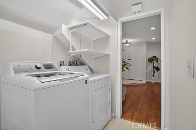 20730 Devonshire, D photo 15
