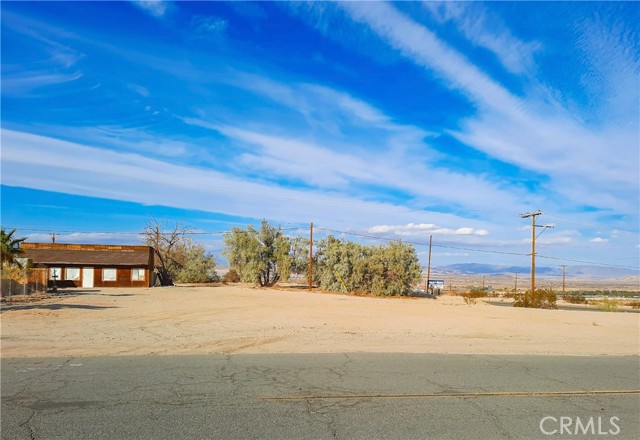 5654 Adobe Road Place, Twentynine Palms, California 92277, ,Commercial Sale,For Sale,5654 Adobe Road Place,CRSC22249586