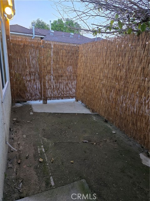 6705 De Celis Place, Lake Balboa CA: https://media.crmls.org/medias/6f92e614-33bc-4849-81fe-70192c518445.jpg