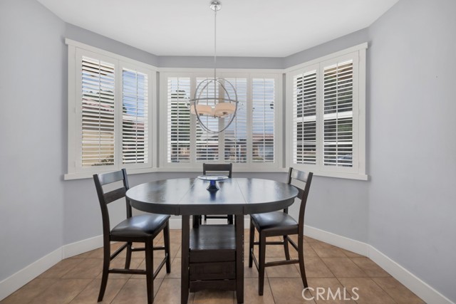 1250 W Avenue H7, Lancaster CA: https://media.crmls.org/medias/6f93e584-2cf3-457b-9c90-19f2b9ce5d0f.jpg