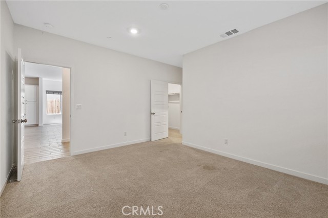1754 N Aster Lake Road, Hanford CA: https://media.crmls.org/medias/6f94a433-5662-4f89-80a3-49ca8ee780f2.jpg