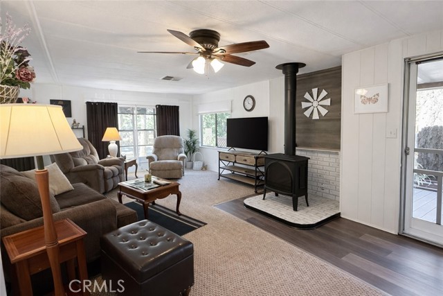 Detail Gallery Image 5 of 23 For 14424 Clarion, Magalia,  CA 95954 - 2 Beds | 2 Baths