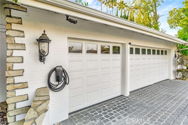 Detail Gallery Image 51 of 55 For 5441 Calvin Ave, Tarzana,  CA 91356 - 5 Beds | 5/1 Baths