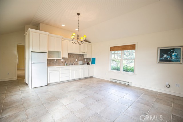 Detail Gallery Image 24 of 36 For 6525 Lakeville Hwy, Petaluma,  CA 94954 - 4 Beds | 3/1 Baths