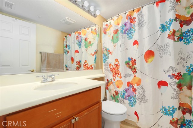 Image 19 of 16 For 33 Chadron  