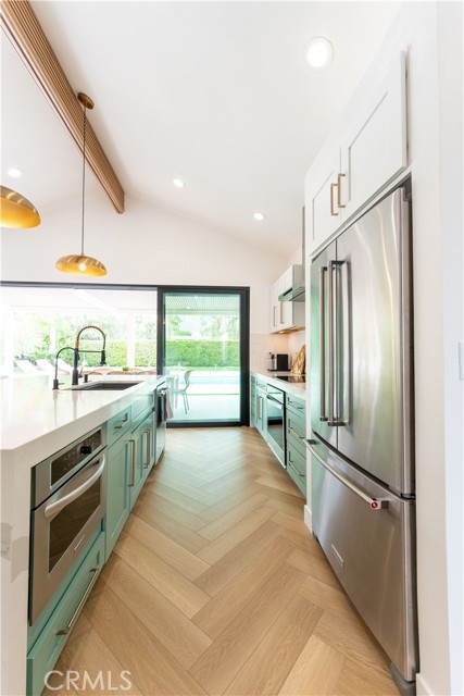 515 N Burton Way, Palm Springs CA: https://media.crmls.org/medias/6f967605-983f-48f6-9a77-b54c0078b52e.jpg