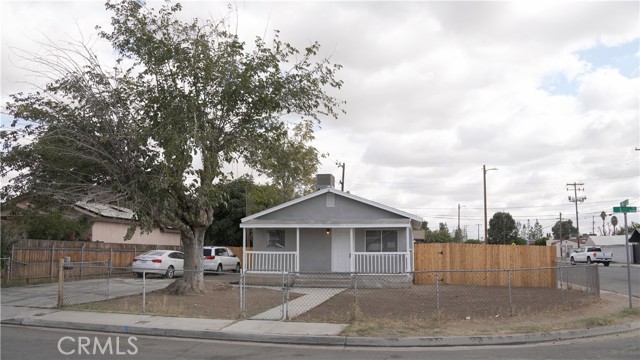 Detail Gallery Image 16 of 16 For 3602 L St, Bakersfield,  CA 93301 - 3 Beds | 1 Baths