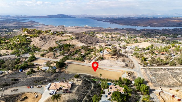 Detail Gallery Image 6 of 21 For 14735 Descanso, Lake Mathews,  CA 92570 - 5 Beds | 3 Baths