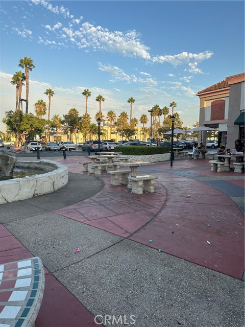 Detail Gallery Image 4 of 31 For 17888 Alburtis #B112,  Artesia,  CA 90701 - 2 Beds | 2 Baths