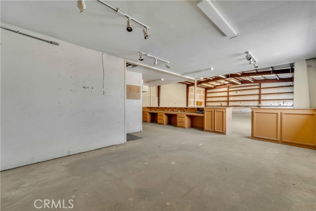 Image 10 of 27 For 19901 Neuralia Road