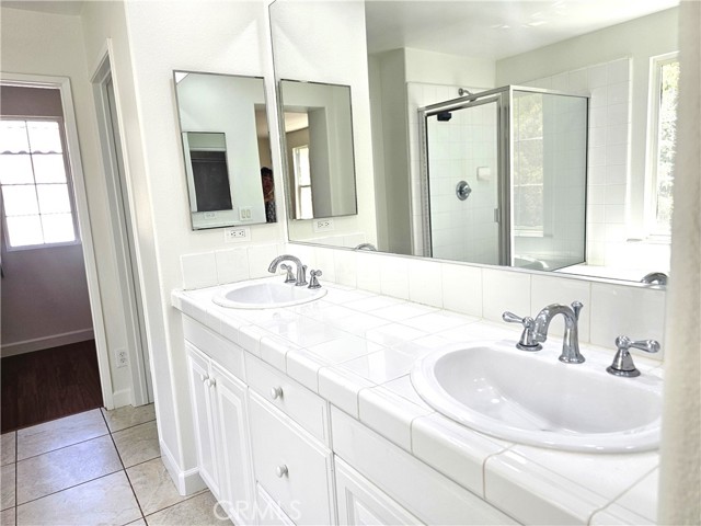 2862 Echo Springs Drive, Corona CA: https://media.crmls.org/medias/6f9822d1-c9cf-4db7-8f11-77adade3602b.jpg