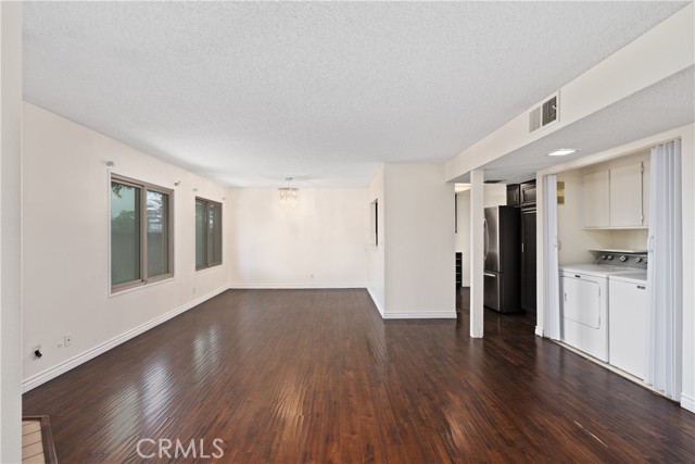Detail Gallery Image 9 of 36 For 6716 Clybourn Ave #159,  North Hollywood,  CA 91606 - 2 Beds | 2 Baths