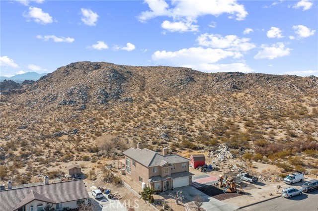 15990 Tinta Road, Apple Valley CA: https://media.crmls.org/medias/6f9950c9-1935-491e-b007-2a7fced6df76.jpg
