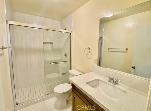 Detail Gallery Image 16 of 21 For 145 S California St #E,  San Gabriel,  CA 91776 - 2 Beds | 2 Baths