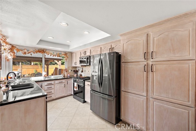 Detail Gallery Image 10 of 36 For 25711 Chrisanta Dr, Mission Viejo,  CA 92691 - 3 Beds | 2 Baths