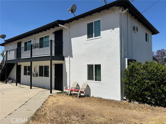 24188 Clover Avenue, Moreno Valley CA: https://media.crmls.org/medias/6f9a841e-f1fb-4cce-81d8-f07fad7d5253.jpg