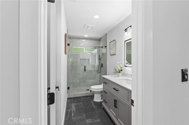 Detail Gallery Image 31 of 75 For 4925 Topeka Dr, Tarzana,  CA 91356 - 3 Beds | 2/1 Baths