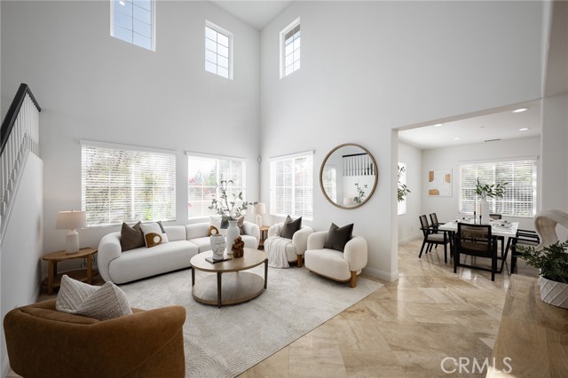 Detail Gallery Image 7 of 47 For 22 via Paquete, San Clemente,  CA 92673 - 4 Beds | 3/1 Baths