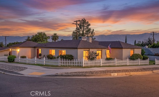 Front Image Thumbnail for CRIG26150627