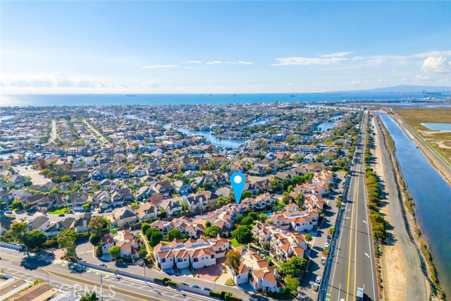 Detail Gallery Image 46 of 47 For 4179 Andros, Huntington Beach,  CA 92649 - 2 Beds | 2/1 Baths