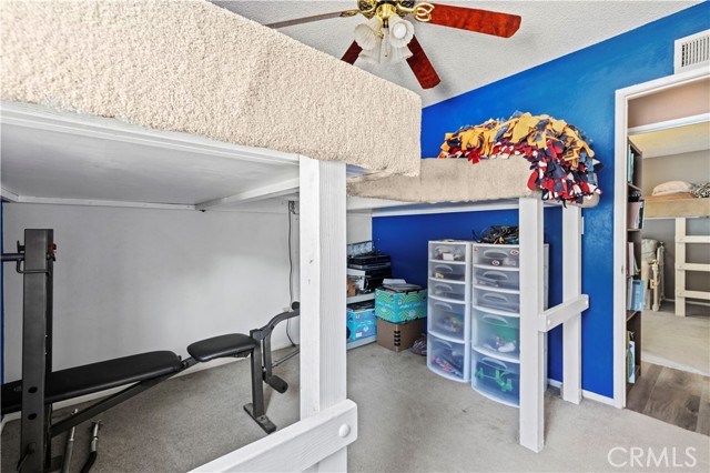 Detail Gallery Image 34 of 43 For 23668 via Delfina, Valencia,  CA 91355 - 4 Beds | 3 Baths