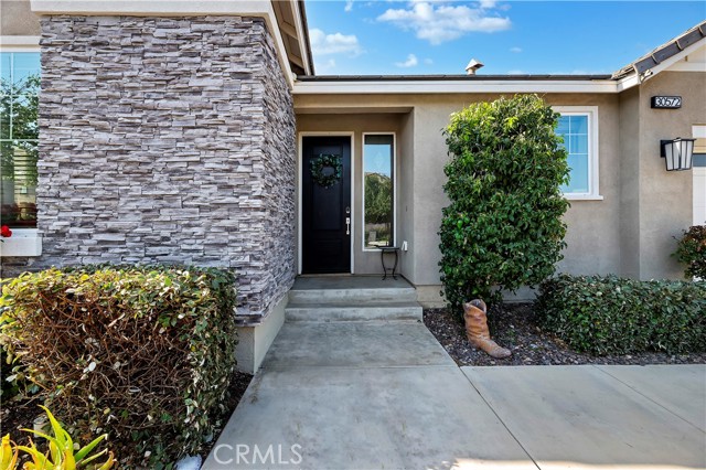 Detail Gallery Image 5 of 49 For 30572 Trumpet Vine Lane, Murrieta,  CA 92563 - 4 Beds | 2/1 Baths