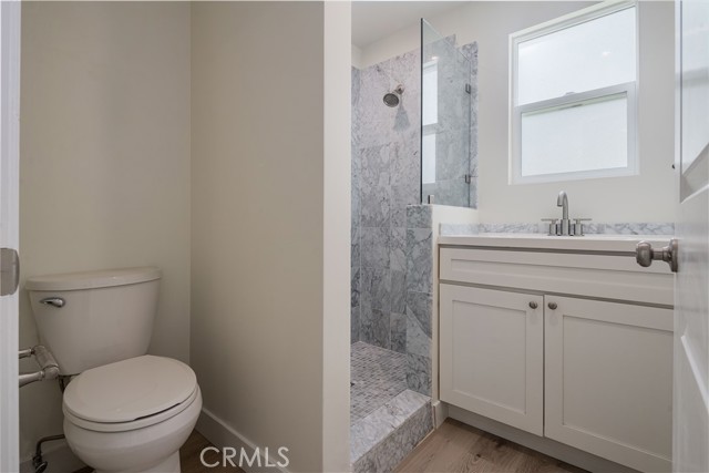 1271 S Sycamore Avenue, Los Angeles CA: https://media.crmls.org/medias/6fa1053a-62cb-4135-9ffc-59665c673d89.jpg