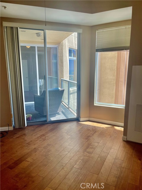 388 E Ocean Boulevard, Long Beach CA: https://media.crmls.org/medias/6fa2360c-86ce-4921-840e-d13c7f42872f.jpg