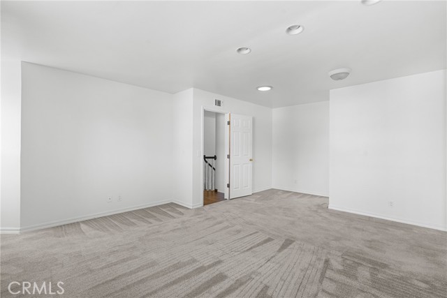 4565 Lamplighter Lane, Santa Maria CA: https://media.crmls.org/medias/6fa26e80-aa2b-4595-8a61-6c7fd5fff6e7.jpg