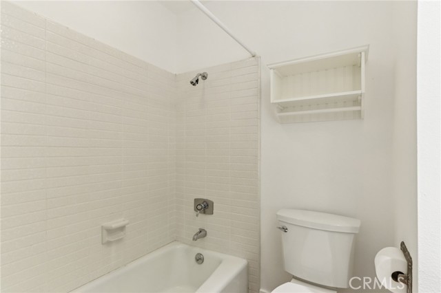 Detail Gallery Image 17 of 37 For 2542 Miramonte Cir #C,  Palm Springs,  CA 92264 - 3 Beds | 2/1 Baths