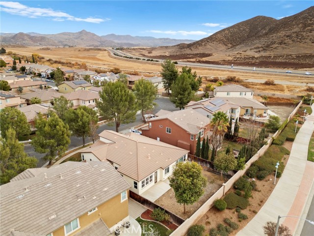 1829 Overland Court, Hemet CA: https://media.crmls.org/medias/6fa30bdb-58bc-4764-837f-8778fbfdaa91.jpg