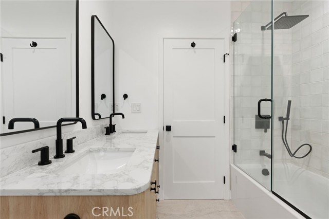 8334 Winsford Avenue, Los Angeles CA: https://media.crmls.org/medias/6fa30c60-e8d3-4b54-a495-9c8ec6e8f1de.jpg