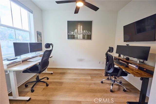 Detail Gallery Image 5 of 33 For 1128 via Lucero, Oceanside,  CA 92056 - 3 Beds | 3/1 Baths