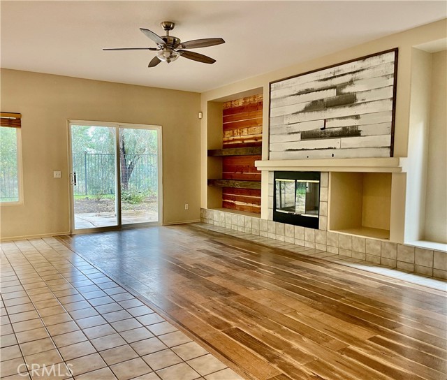 Detail Gallery Image 4 of 31 For 40794 Mountain Pride, Murrieta,  CA 92562 - 4 Beds | 3 Baths