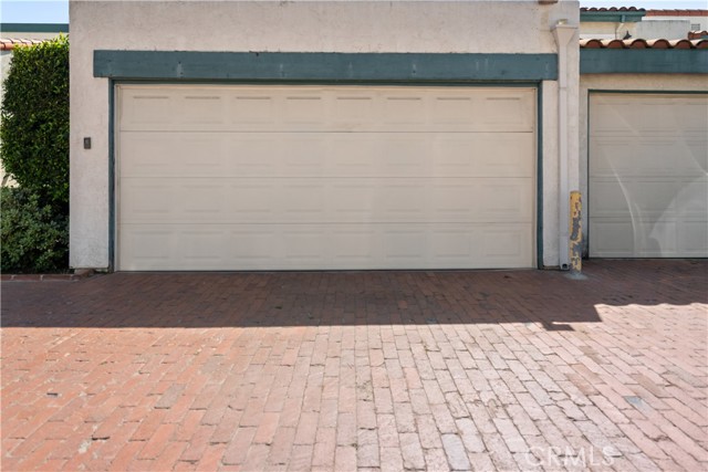 Detail Gallery Image 4 of 23 For 9024 Willis, Panorama City,  CA 91402 - 2 Beds | 2/1 Baths