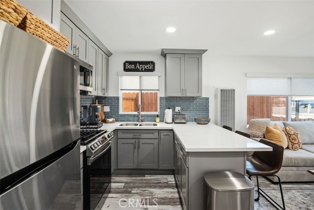 Detail Gallery Image 18 of 24 For 34571 via Catalina #B,  Dana Point,  CA 92624 - 1 Beds | 1 Baths