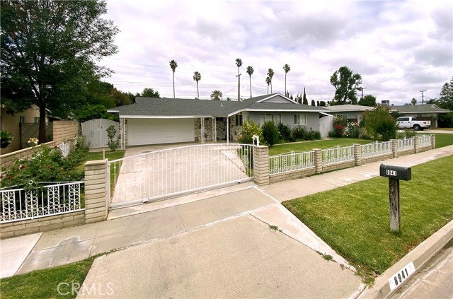 8941 Glencoe Dr, Riverside, CA 92503