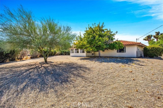 Detail Gallery Image 36 of 49 For 8825 San Vincente Dr, Yucca Valley,  CA 92284 - 2 Beds | 2 Baths