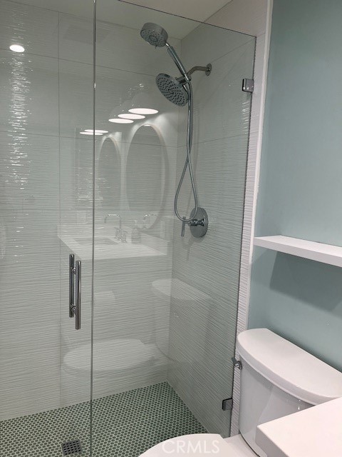 MLS #OC25034586 img 1