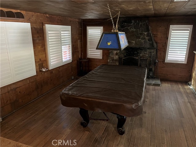 5865 Elm Street, Wrightwood CA: https://media.crmls.org/medias/6fabbe05-6e34-4fde-b914-818898256708.jpg
