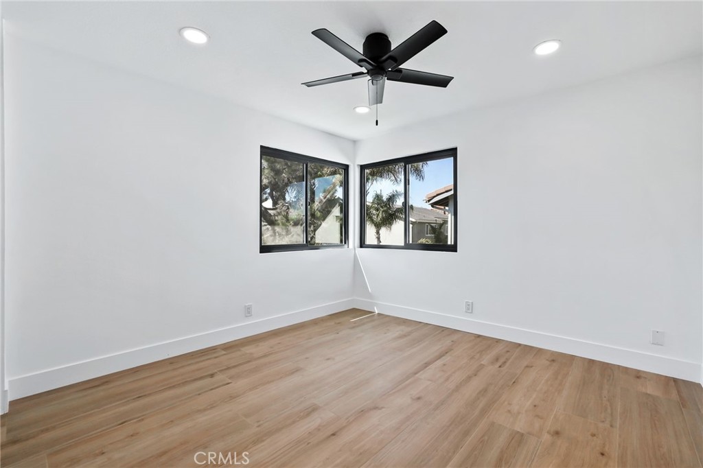 MLS #OC26157556 image #27